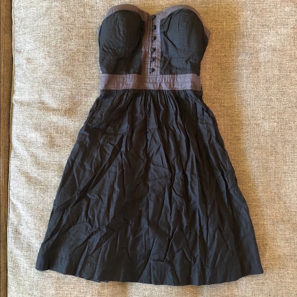 Strapless dress